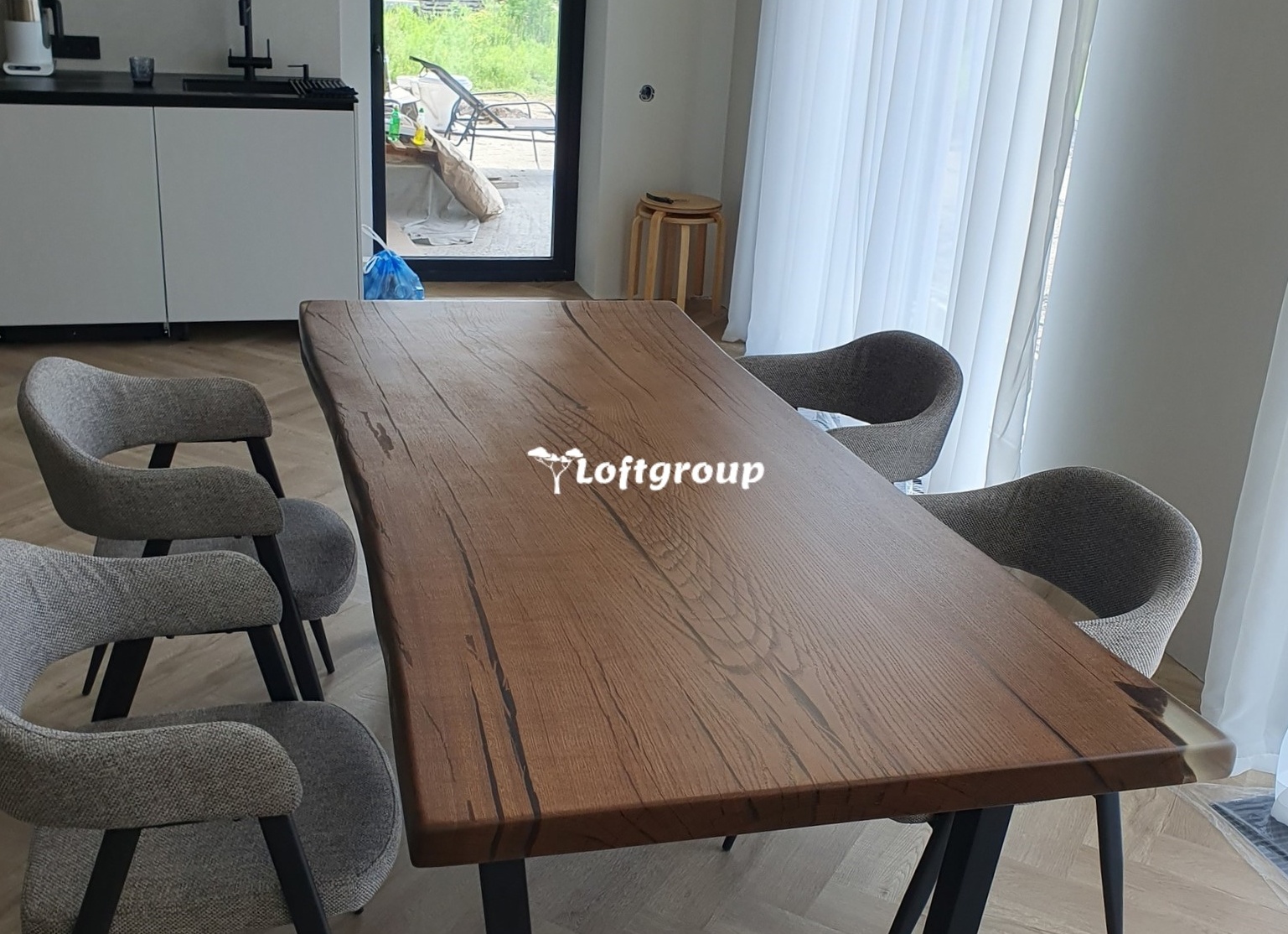 Мебель из массива дуба: современная, лофт, скандинавская, классика..